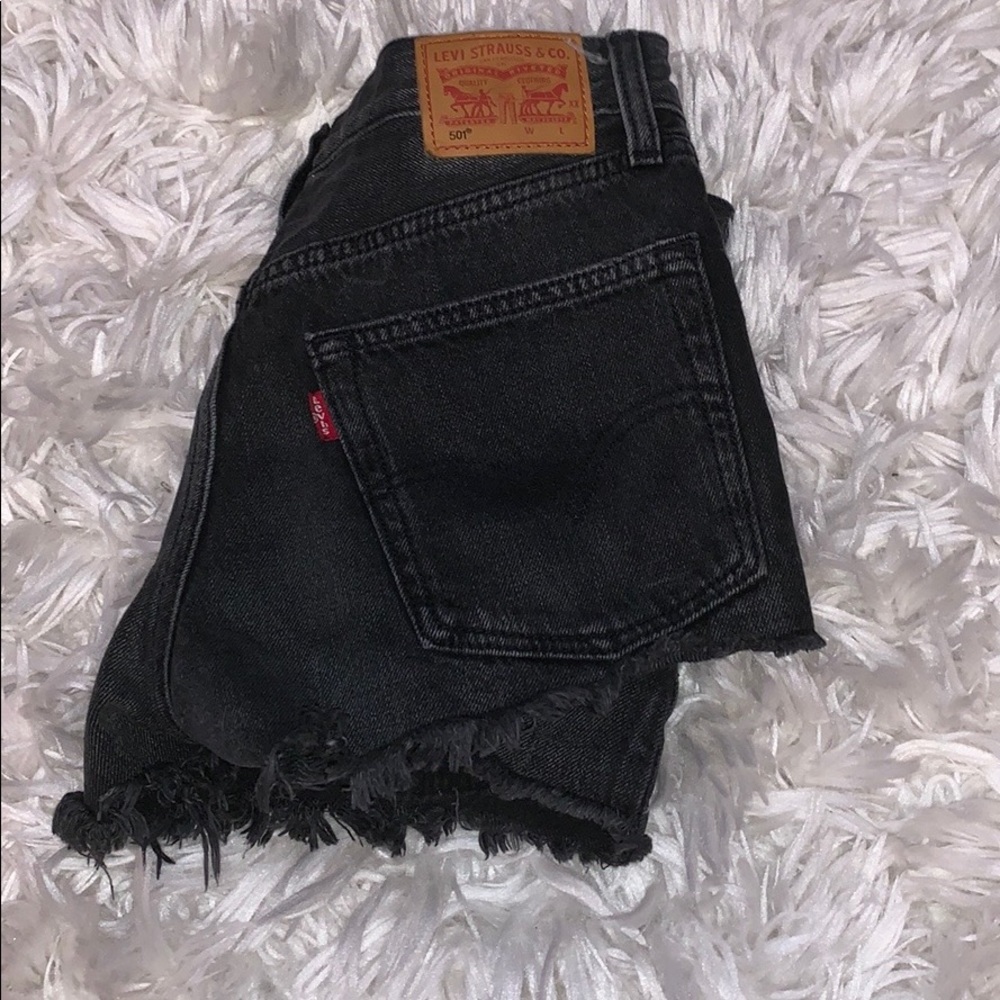Levi 501 Black Shorts